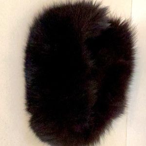 Like new! Black Faux Mink headband with adjustable Velcro on the backside.